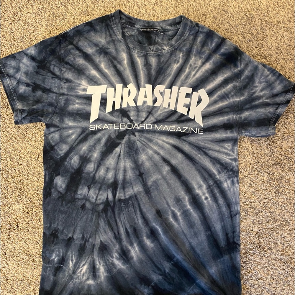Blue tie dye thrasher T-shirt